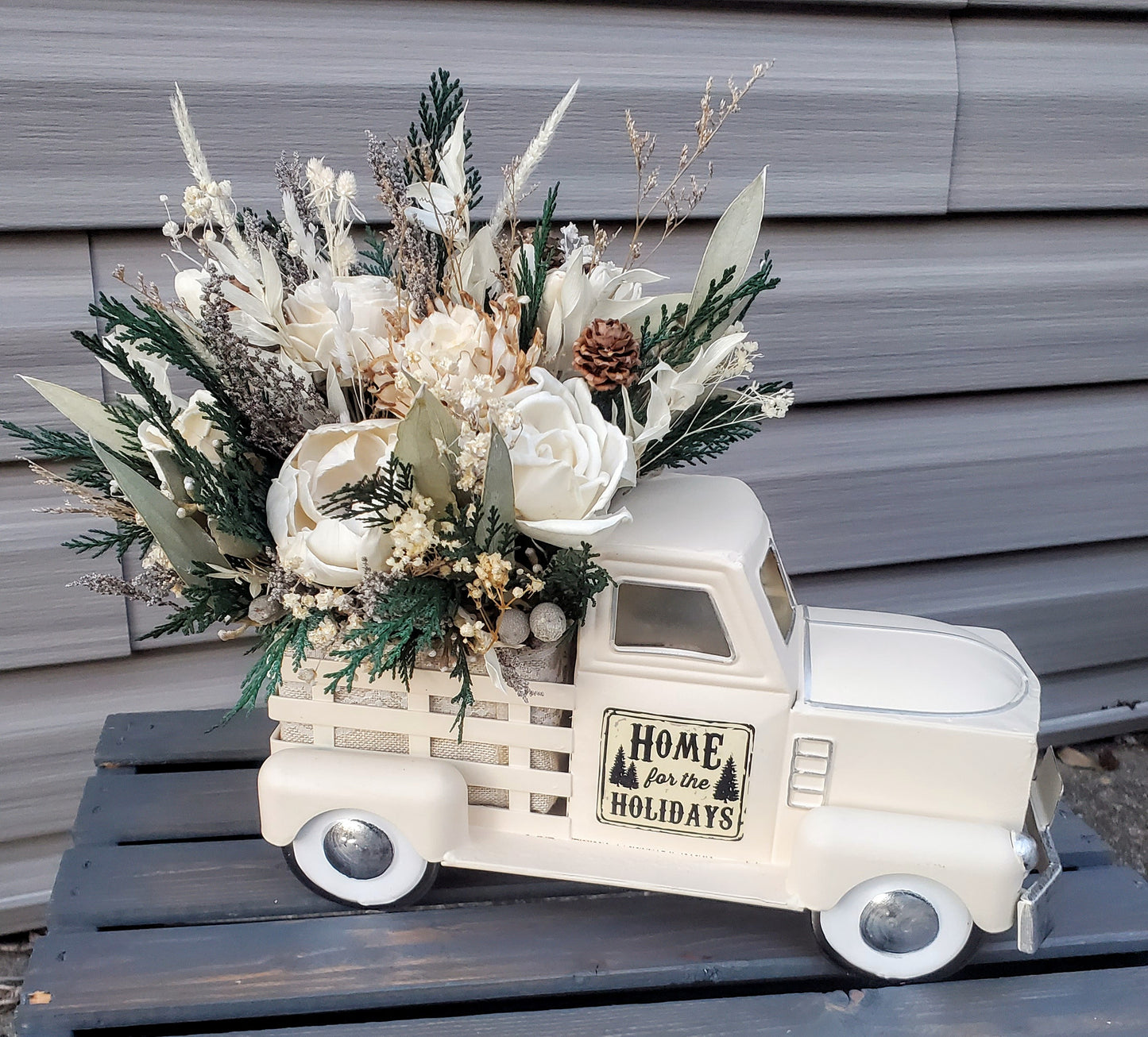 Wood Flower Holiday Truck Arrangement