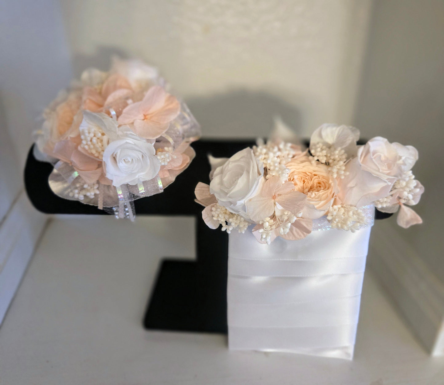 Preserved Roses Corsage Prom Set In White and Blush