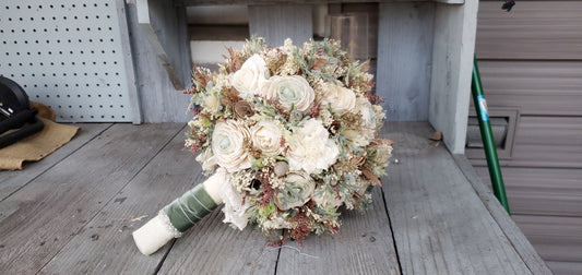 Wood Flower Round Bouquet