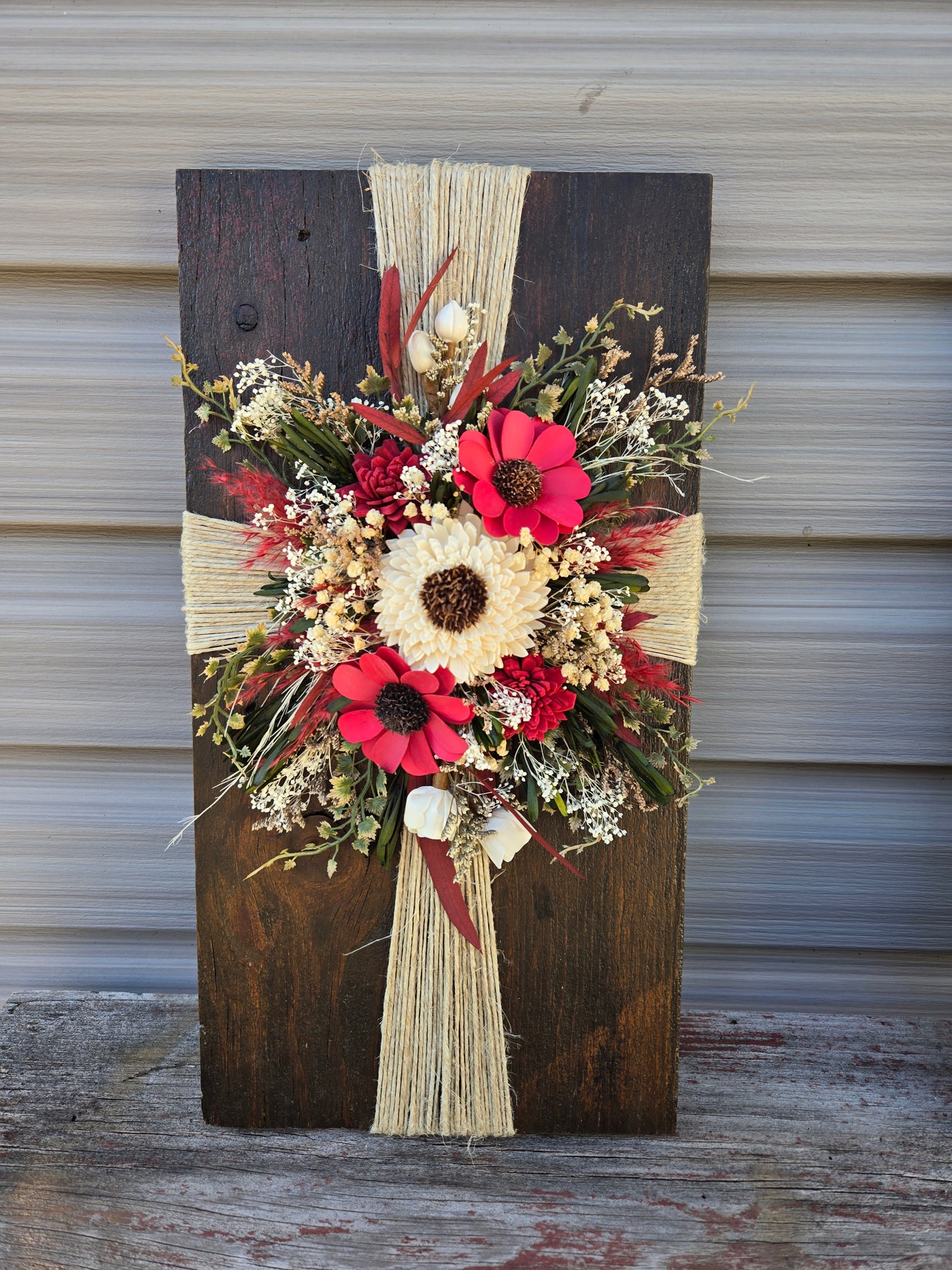 Reclaimed barnwood Rope Cross with Red Pallet Wood Daisies
